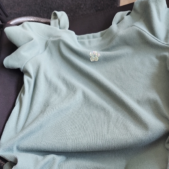 Limited Too Mint Green  Top - Picture 1 of 3